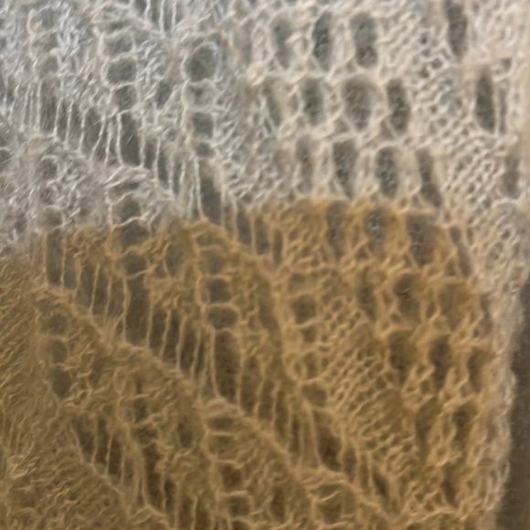 Ann Taylor Loft Sweater - Picture 6 of 6